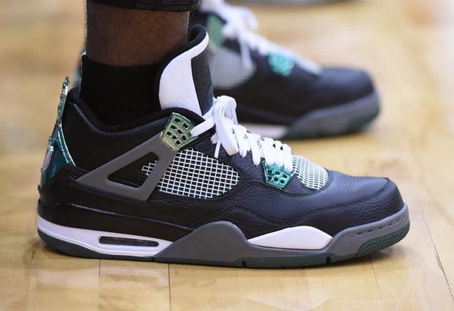 勇士老将挺身而出定胜局（勇士老将关键发力锁定胜局）