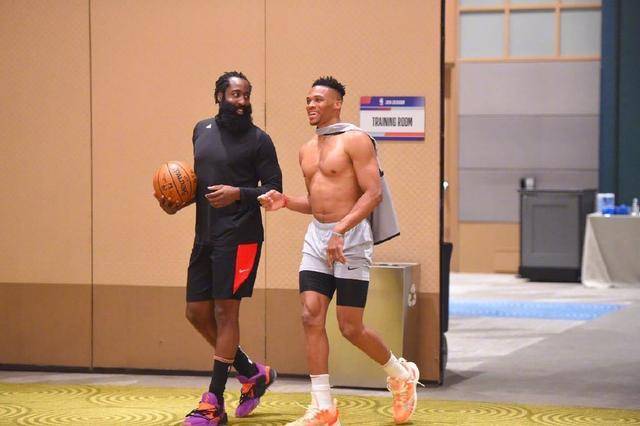 贾马尔·穆雷：别因一场比赛就断言我们不擅长打关键球（贾马尔·穆雷：一场球不足以认定我们关键时刻不行）