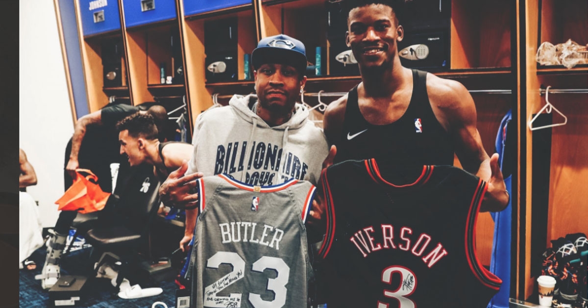 足球欧洲媒体评最佳11人阵容，无人争议（欧洲媒体评选足球最佳十一人，公认无争议）