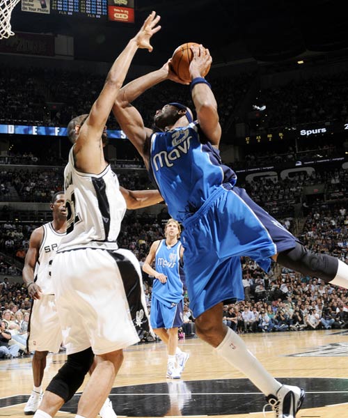 柏林联合多克希： 专门练过跑位进球 最难对付的是凯恩（柏林联合多克希：专练跑位抢点，凯恩最难对付）